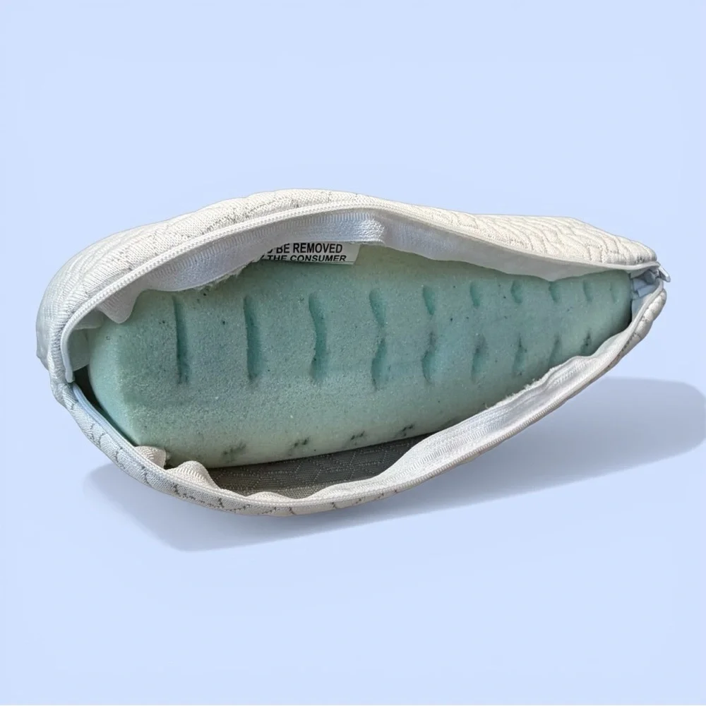 Small Memory Foam Pillow Compressible Medium Firm Breathable Bamboo Cover‎
